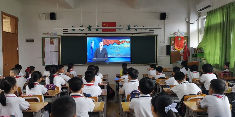 2021年6月22日-高沙小学-延安5.23艺术节开幕式.jpg